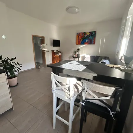 Chill-out Apartman *