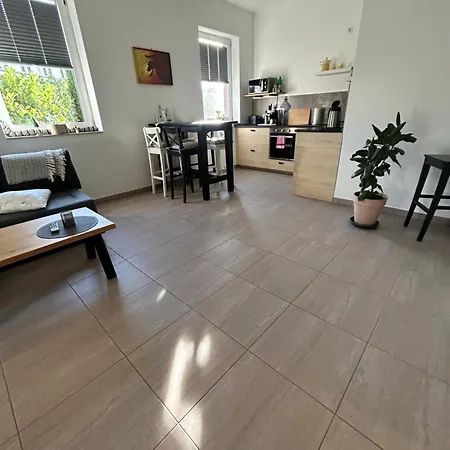 Apartment Chill-out *
